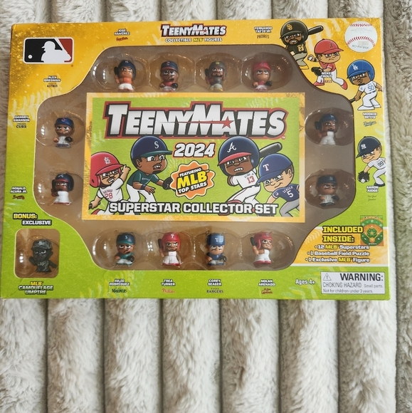 2024 MLB Tinymates Superstars Baseball Collector Set - Picture 1 of 4